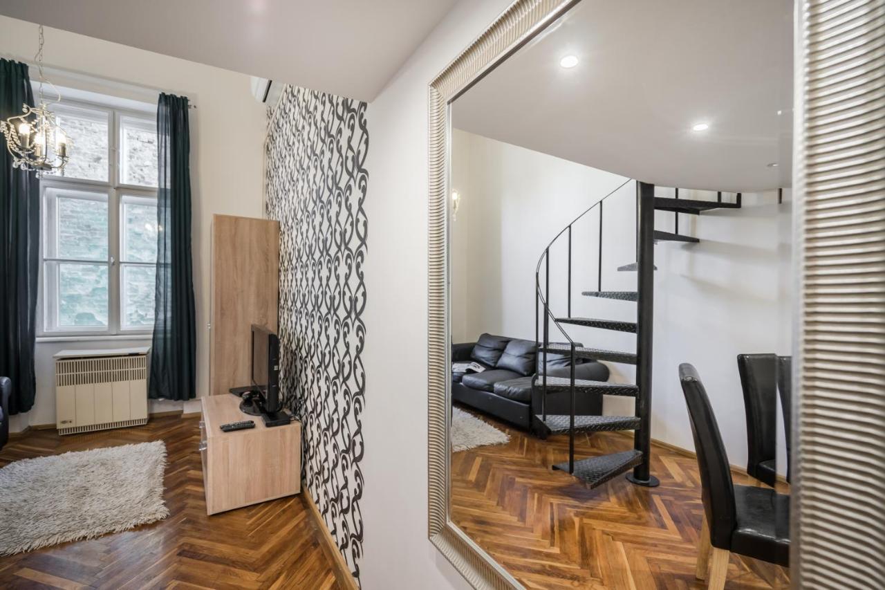 Bpr Robinia Downtown Apartment Budapest Kültér fotó